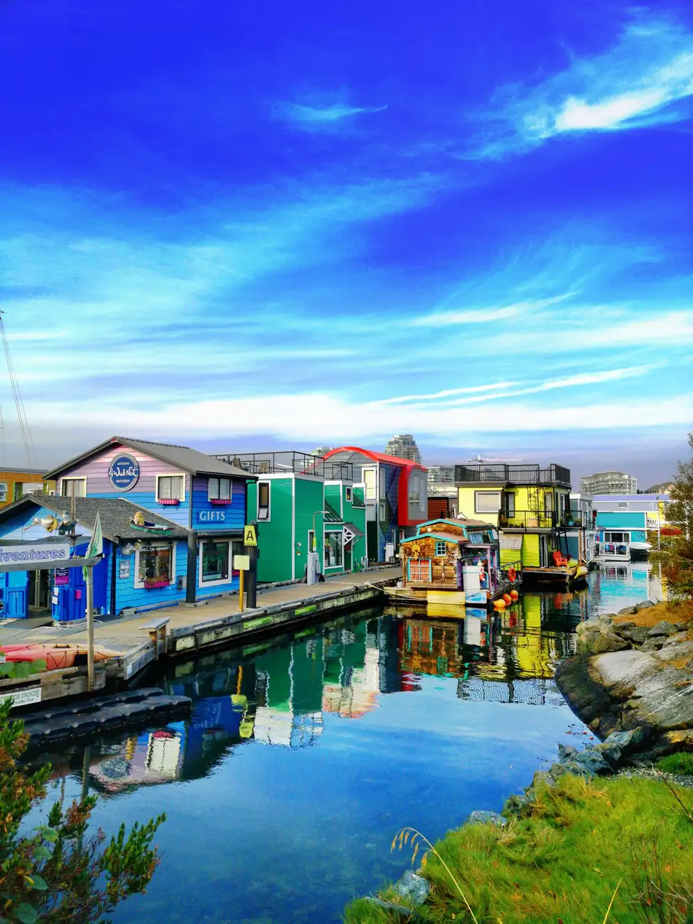 Victoria's City Highlights - Half Day Private Tour Excursion